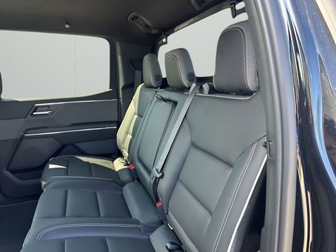 New 2026 GMC Sierra EV Elevation w/ Premium Package AWD/4WD image 22