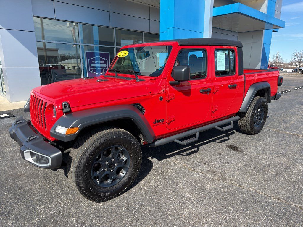 Used 2023 Jeep Gladiator Sport w/ Trailer Tow Package AWD/4WD image 2