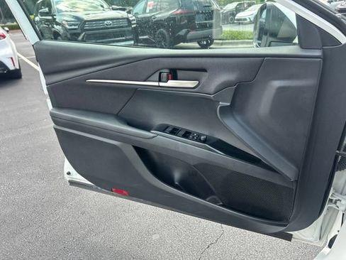 Used 2025 Toyota Camry LE FWD image 26
