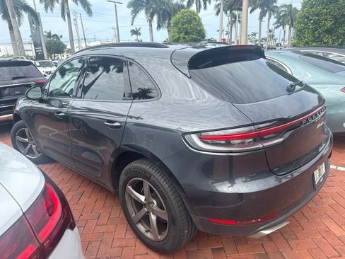 Used 2020 Porsche Macan AWD/4WD image 10
