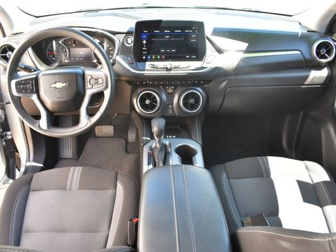 Used 2023 Chevrolet Blazer LT w/ Convenience Package FWD image 15