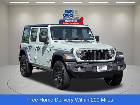 Used 2024 Jeep Wrangler Unlimited Sport AWD/4WD image 1