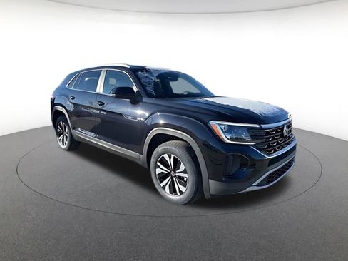 New 2026 Volkswagen Atlas Cross Sport SE image 1