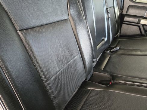 Used 2022 Ford F250 XLT w/ Black Appearance Package image 10