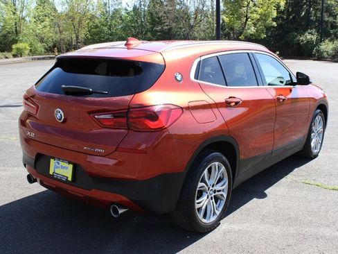 Used 2018 BMW X2 xDrive28i w/ Convenience Package AWD/4WD image 4