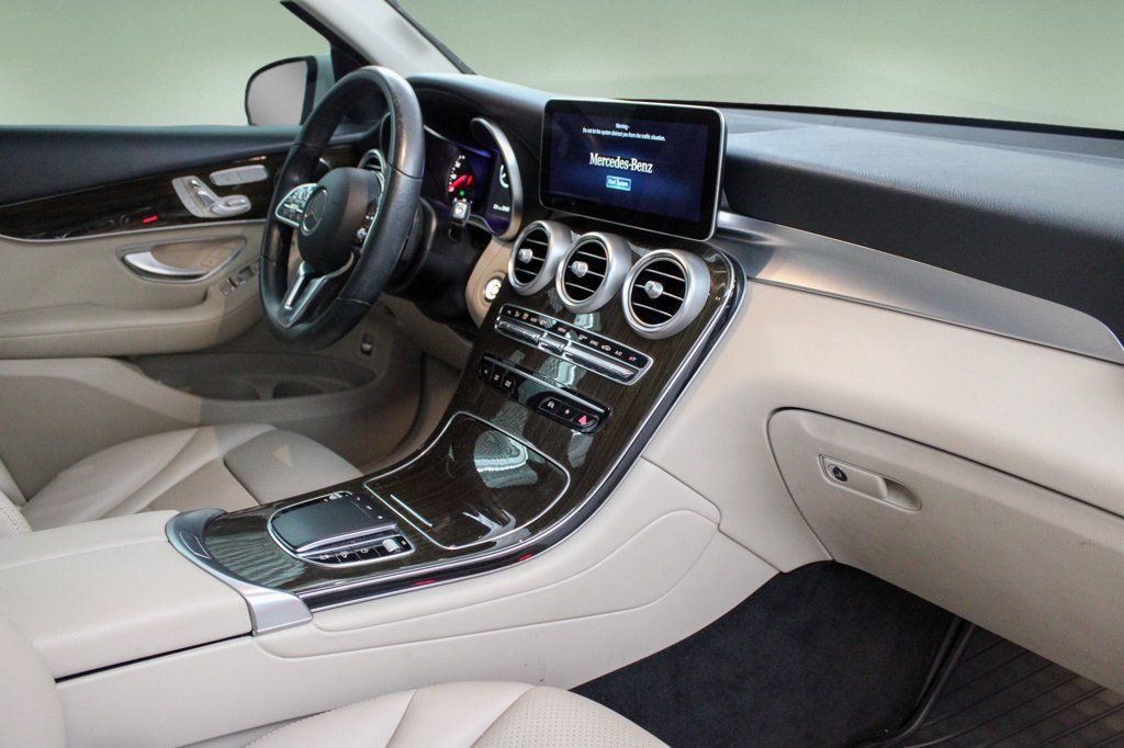 Used 2022 Mercedes-Benz GLC 300 image 22