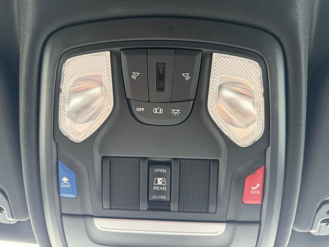 Used 2022 RAM 1500 Big Horn AWD/4WD image 26