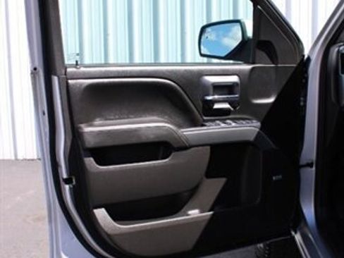 Used 2018 Chevrolet Silverado 1500 LT w/ All Star Edition AWD/4WD image 16