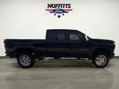 Used 2022 Chevrolet Silverado 2500 LTZ w/ Carhartt Edition image 6