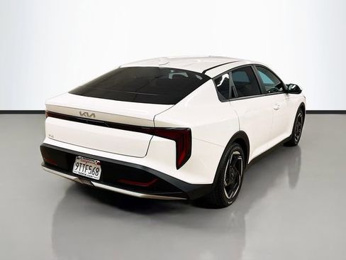 Certified 2025 Kia K4 EX image 7