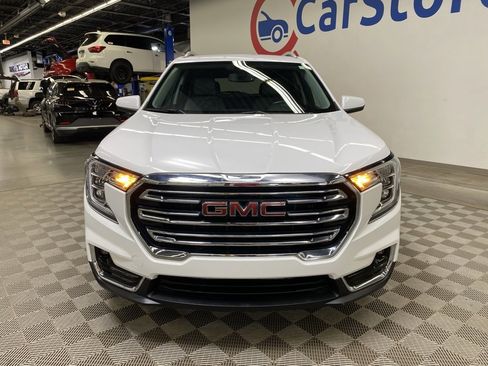 Used 2022 GMC Terrain SLT image 4