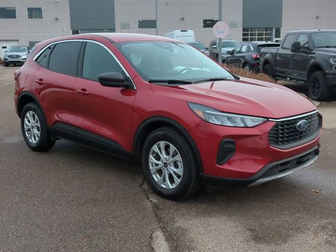 Certified 2023 Ford Escape Active image 2