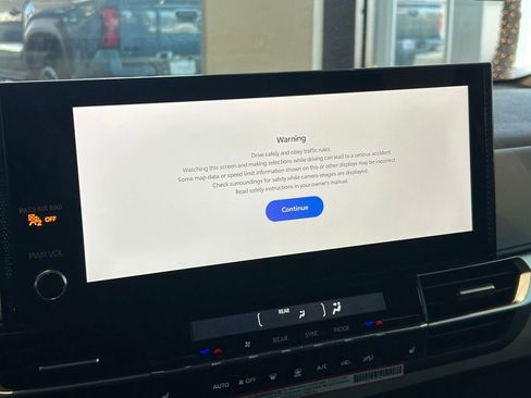 New 2026 Toyota Sienna XLE image 35