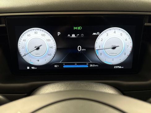 Certified 2023 Hyundai Tucson Limited FWD image 17