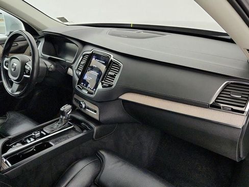 Used 2021 Volvo XC90 T6 Inscription image 27