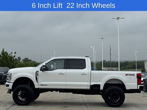 Used 2025 Ford F250 Lariat w/ Chrome Package AWD/4WD image 3