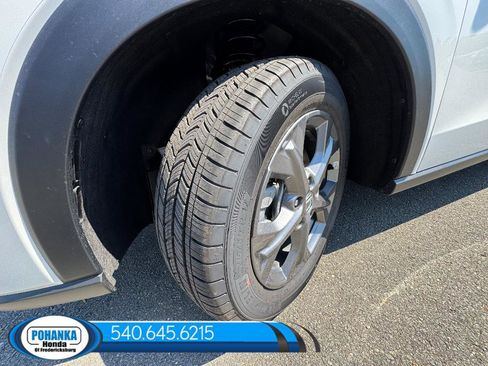 New 2026 Honda HR-V LX image 13