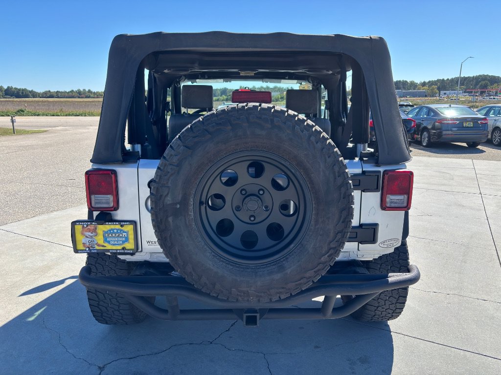 Used 2008 Jeep Wrangler X AWD/4WD image 4