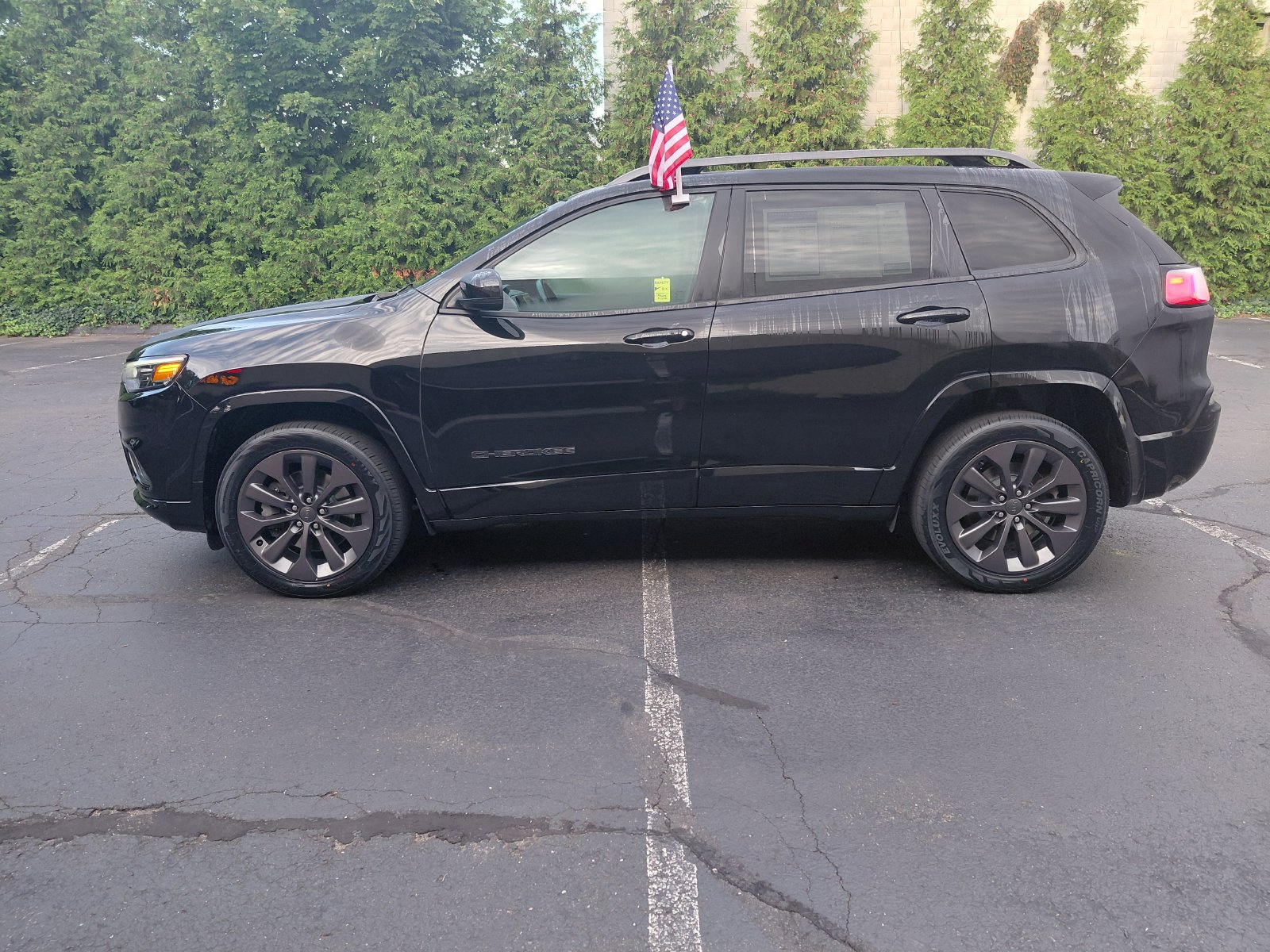 Used 2019 Jeep Cherokee High Altitude AWD/4WD image 32