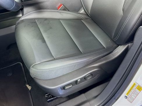 Used 2024 Buick Envision Preferred image 21