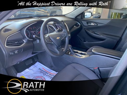 Used 2024 Chevrolet Malibu LT FWD image 12