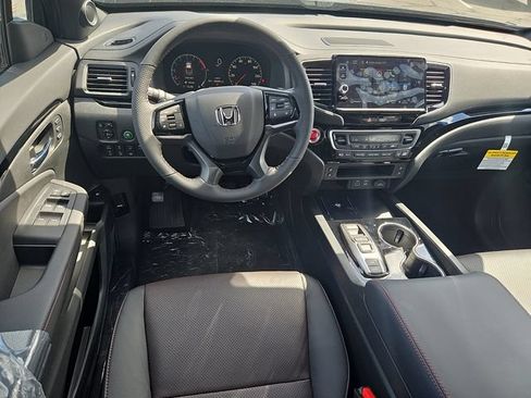 New 2026 Honda Ridgeline Black Edition image 10