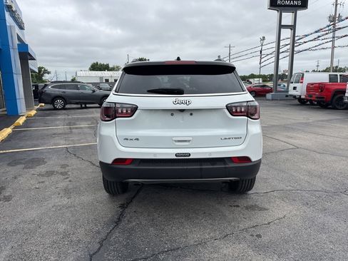 Used 2023 Jeep Compass Limited AWD/4WD image 5