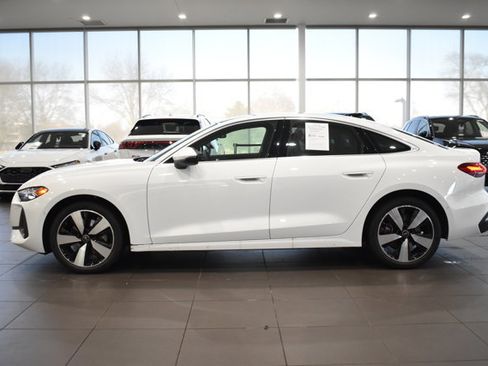 Used 2025 Audi A5 2.0T Premium Plus w/ Premium Plus image 7