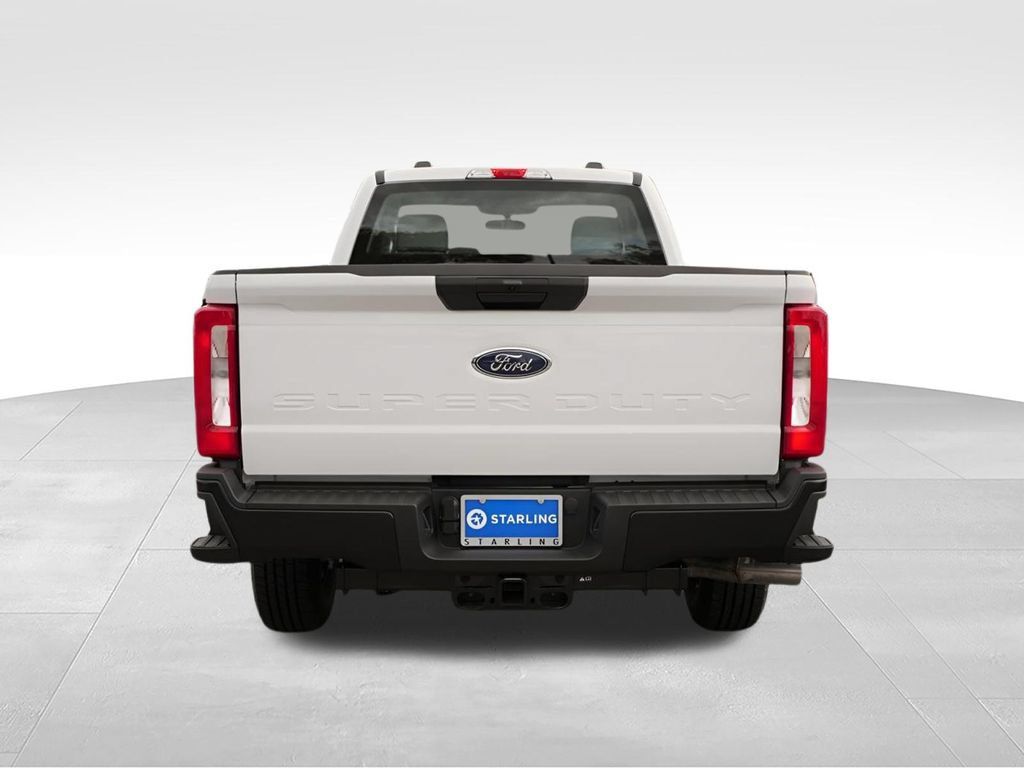New 2025 Ford F250 XL w/ XL Driver Assist Package RWD image 4