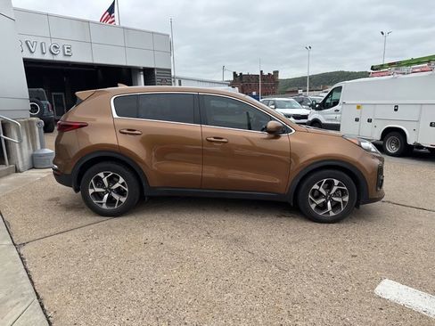 Used 2021 Kia Sportage LX FWD image 6