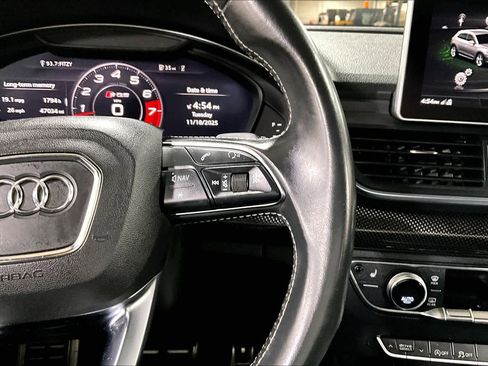 Used 2020 Audi SQ5 Premium Plus w/ Premium Plus Package image 23