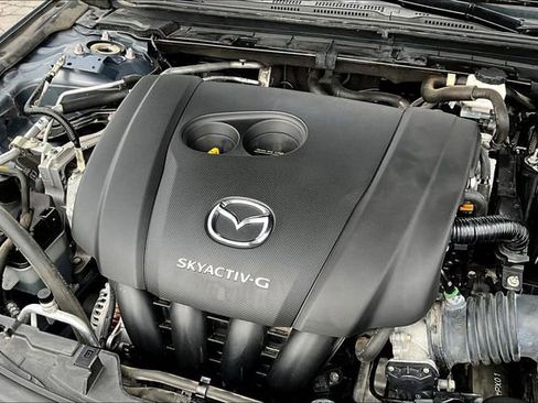 Used 2022 MAZDA MAZDA3 s FWD image 29