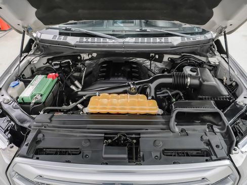 Used 2016 Ford F150 Platinum w/ Equipment Group 701A Luxury image 58