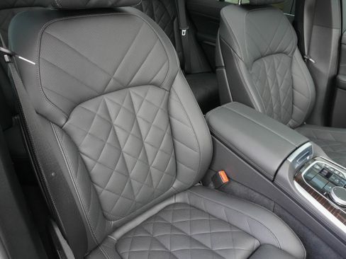 Certified 2026 BMW X5 xDrive40i image 14