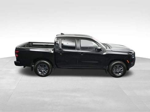 Used 2025 Nissan Frontier SV w/ SV Convenience Package RWD image 38