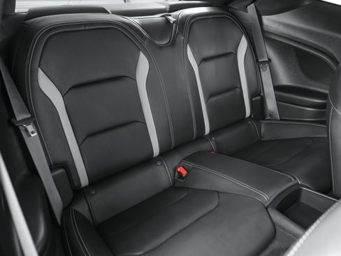 Used 2022 Chevrolet Camaro SS RWD image 14