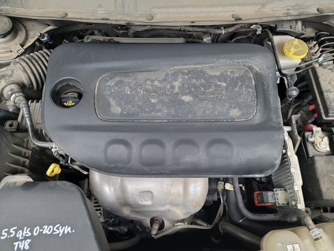 Used 2019 Jeep Cherokee Latitude w/ Popular Appearance Group image 30