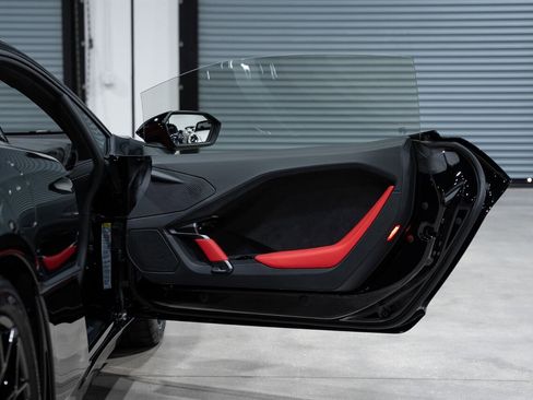 Used 2026 Lamborghini Temerario AWD/4WD image 31