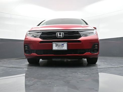 Certified 2025 Honda Odyssey Touring image 30