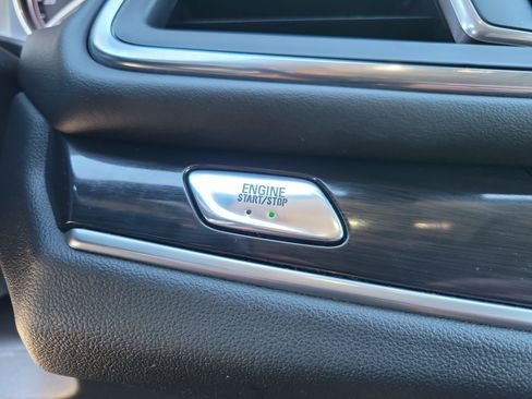 Used 2019 Buick Enclave Premium image 18