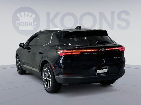 New 2026 Chevrolet Equinox EV LT image 14