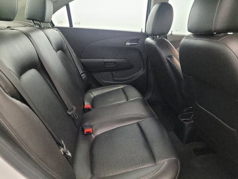 Used 2018 Chevrolet Sonic Premier FWD image 19