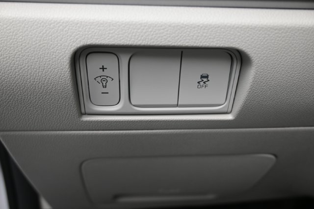 Used 2026 Kia Sorento S FWD image 17