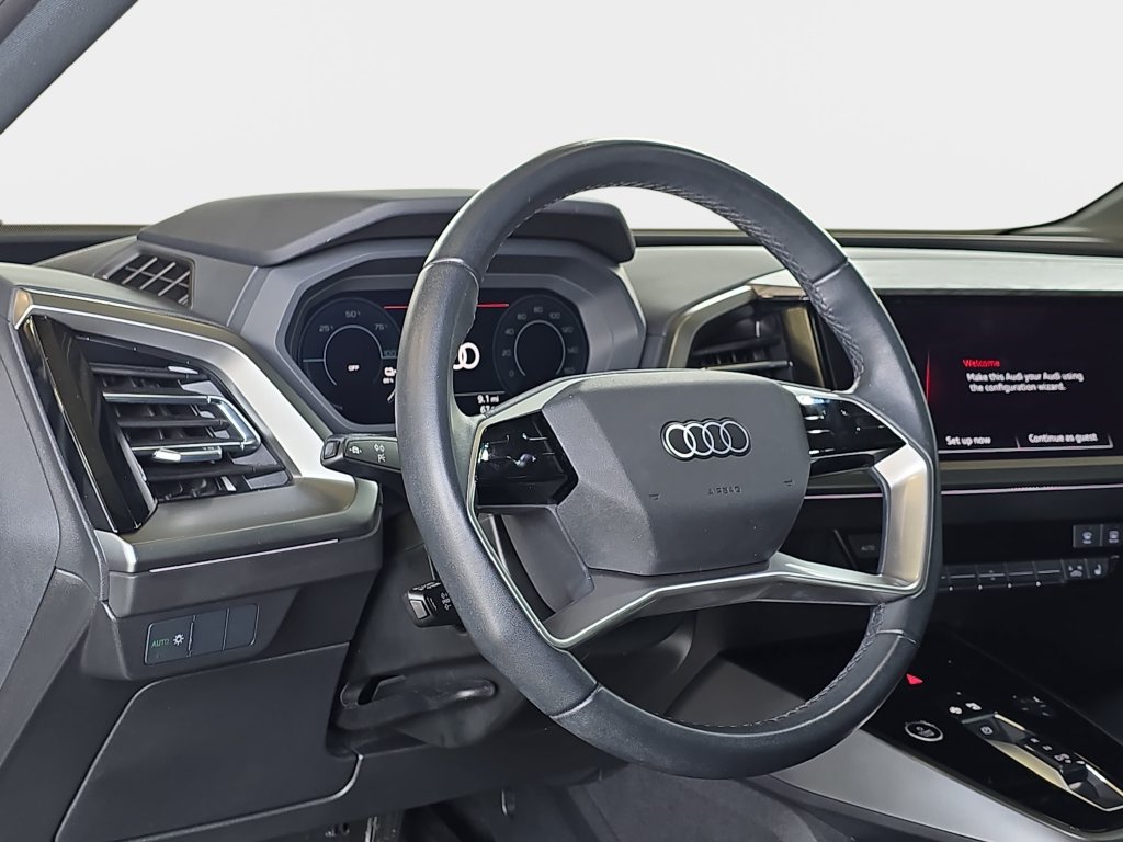 Used 2024 Audi Q4 e-tron Premium Plus w/ Premium Plus AWD/4WD image 18