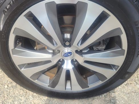 Used 2019 Subaru Ascent Limited w/ Popular Package #3 image 45