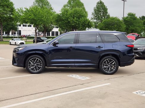 Used 2025 Lexus TX 350 AWD w/ Technology Package image 3