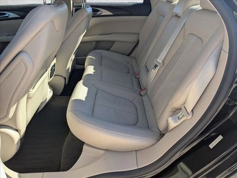 Used 2017 Lincoln MKZ Select w/ Select Plus Package image 17