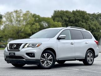 Used 2018 Nissan Pathfinder SL w/ Cargo Package image 1
