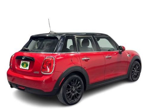 Used 2019 MINI Cooper 4-Door Hardtop w/ Signature Upholstery Package FWD image 2