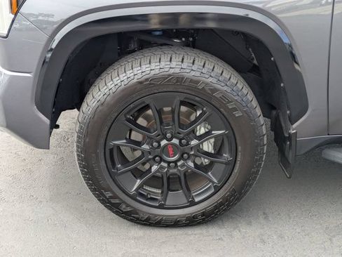 Used 2025 Toyota Tundra 1794 Edition w/ TRD Off-Road Package AWD/4WD image 9